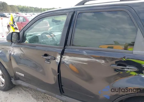 2008 Ford Escape Limited from USA, damaged, VIN 1FMCU04178KE77007